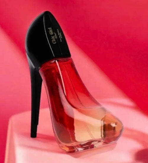 Chic girl red