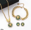 Ensemble collier boucles d’oreille bracelet